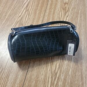 PrettyLittleThing Black Croc-Embossed Shoulder Bag